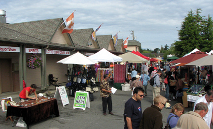 The Saturday Market at Ganges