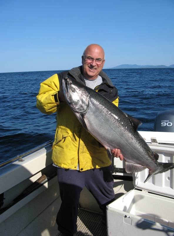 The sea handed us this 37 pound Sping for the biggest of 2019