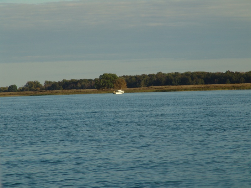 To my wife's suprise, I correctly identified this C-Dory over 1 mile away.