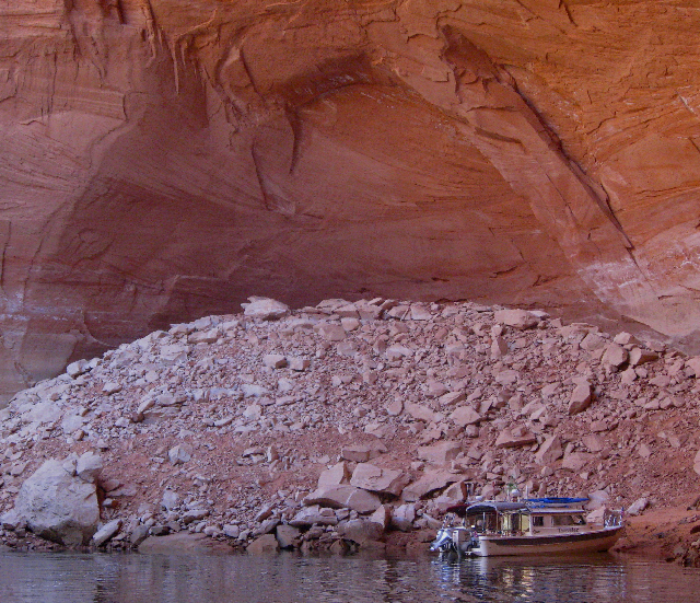 Traveler and Daydream under Overhang at Fifty Mile Canyon 9-22-09