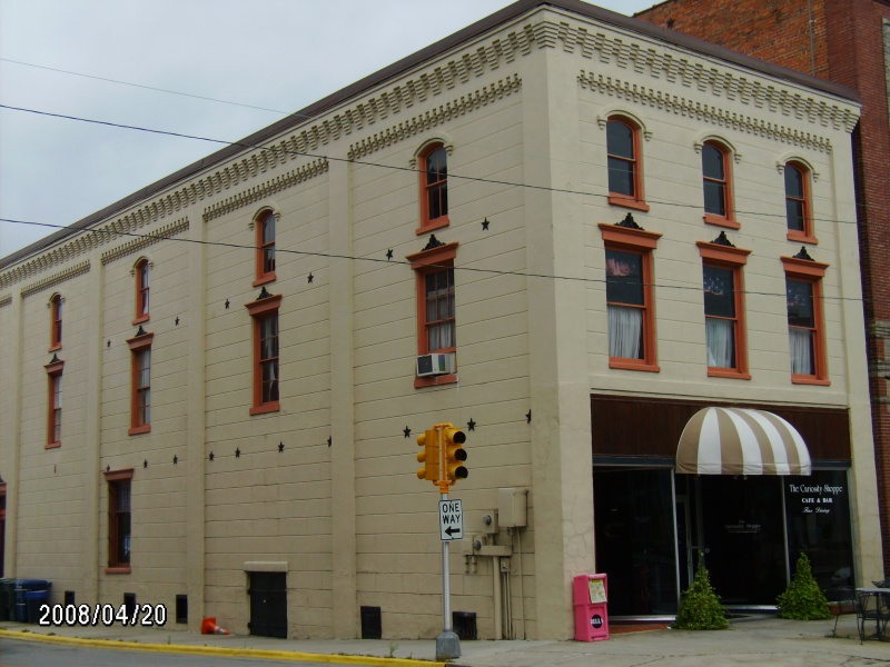 Washington, NC
Neat old building