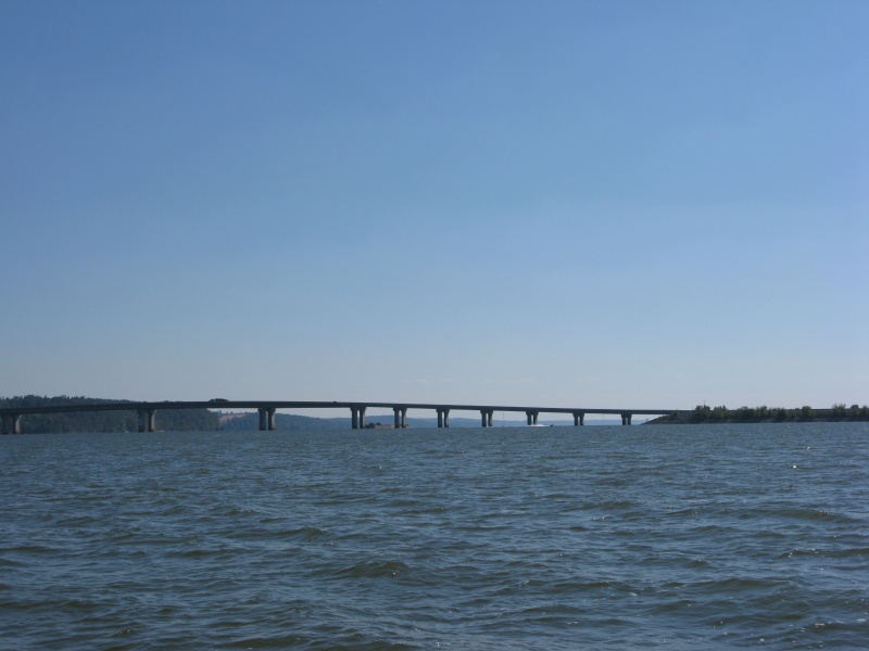 We could see this bridge from about seven miles out.  This marks the end of the days cruise and the entrance to Paris Landing Marina.