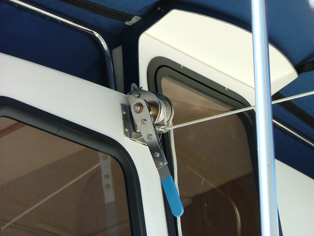 Weaver winch