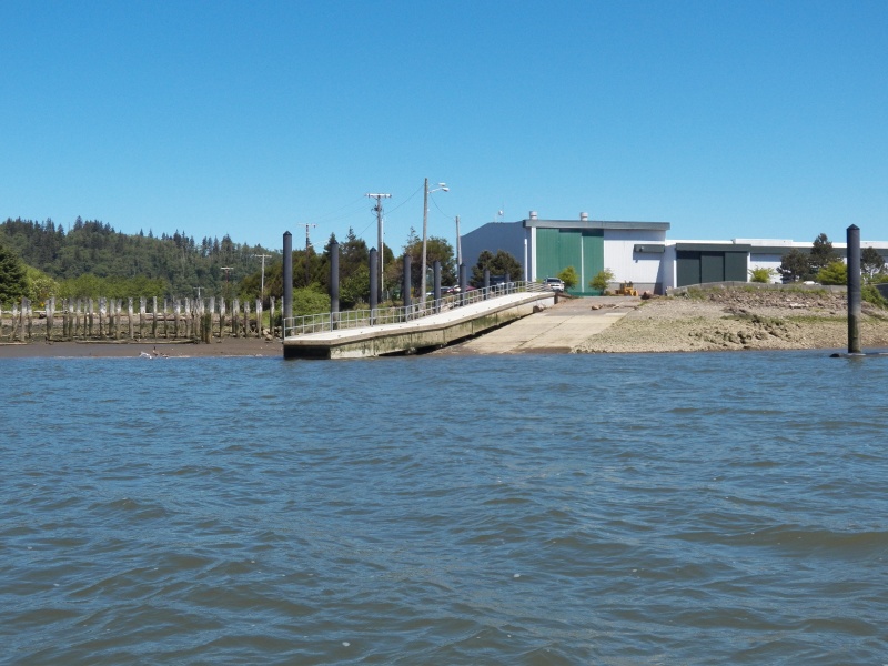 When I returned to the 28th Street launch, this is what I found.  I had to wait over an hour for the tide.  And this is the best ramp I found.